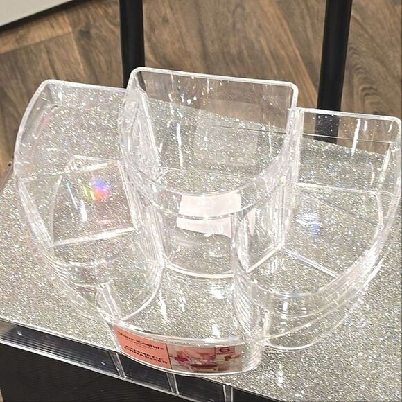 Juicy Couture Acrylic 6-Section Cosmetic Organizer - Picture 4 of 10